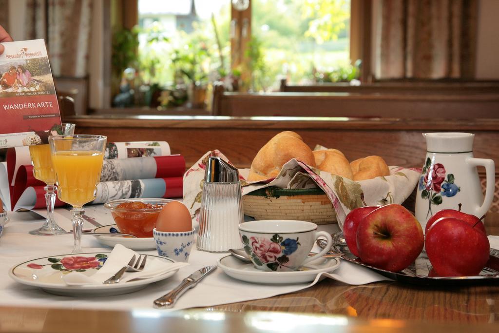 Pension Lacknerhof พีเซนดอร์ฟ ภายนอก รูปภาพ