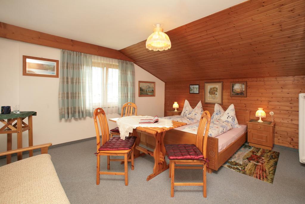 Pension Lacknerhof พีเซนดอร์ฟ ภายนอก รูปภาพ